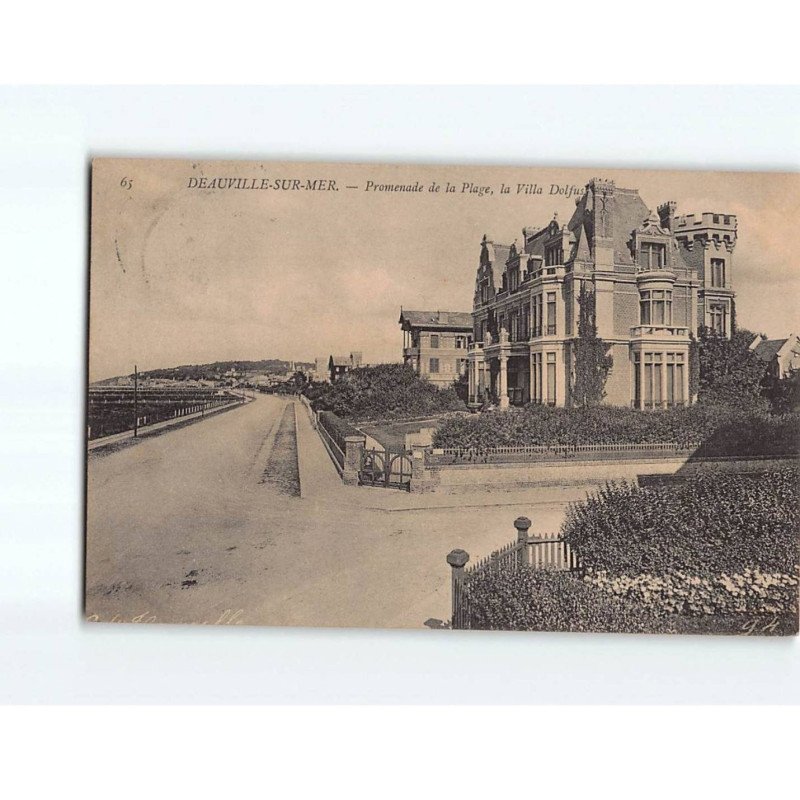 DEAUVILLE : Promenade de la plage, la villa Dolfus - très bon état