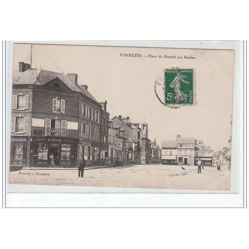 FORMERIE - Place du Marché aux Herbes - très bon état