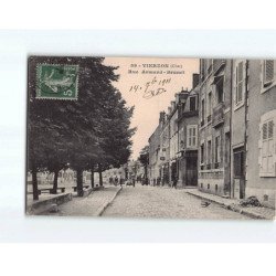 VIERZON : Rue Armand-Brunet - état