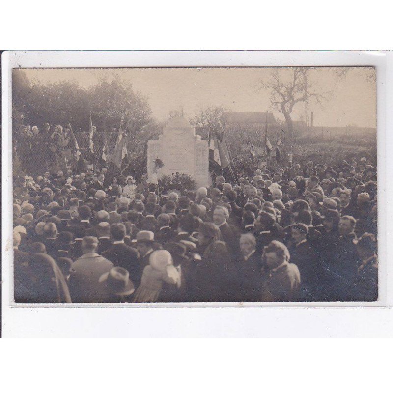 MONTS: inauguration du monument aux morts - très bon état