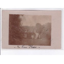 LE VIEUX PLESSIS: château - très bon état