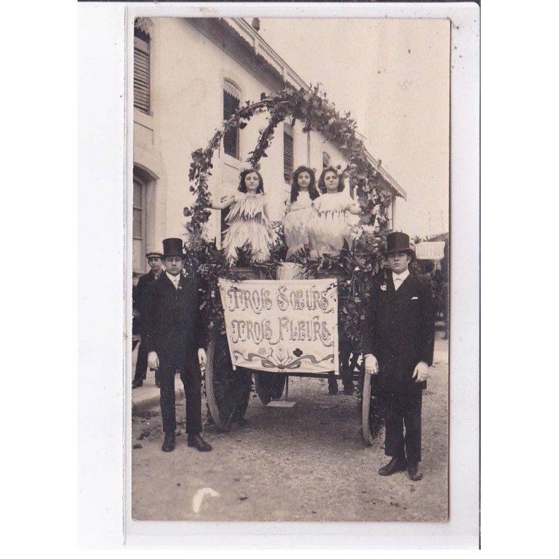 environs PERPIGNAN: carnaval, trois soeur, trois fleurs - très bon état