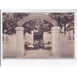 VILLEFRANCHE: café restaurant des platanes, J. Combelles - très bon état
