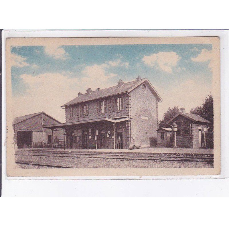 MASNIERES: la gare, vue intérieure - état