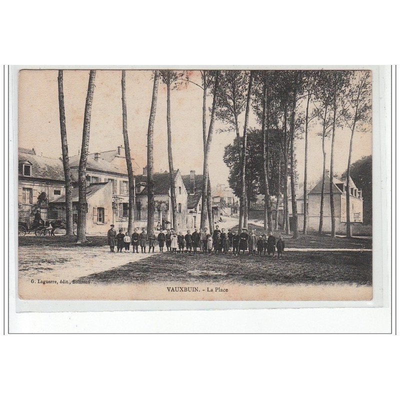 VAUXBUIN - La Place - état (traces)