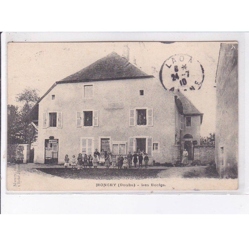 MONCEY: les écoles - très bon état