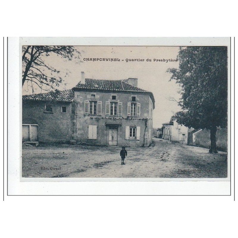 CHAMPCEVINEL - Quartier du Presbytère - très bon état