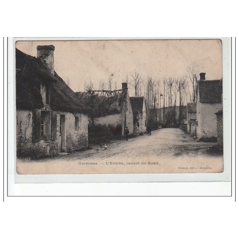 GARENNES - L'entrée venant de Bueil - très bon état