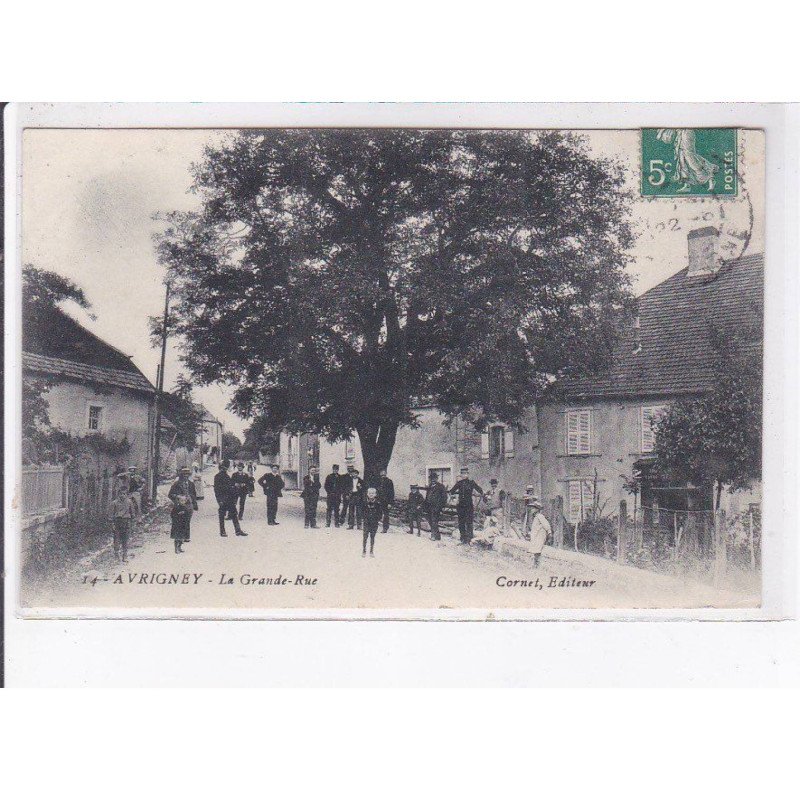AVRIGNEY: la grande rue