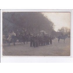 QUIMPER: cérémonie militaire - état