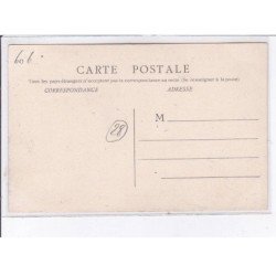 MAINTENON: place du marché aux veaux - très bon état