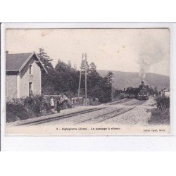 AIGLEPIERRE: le passage à niveau - très bon état