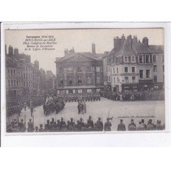 BOULOGNE-sur-MER: militaire, place godefroy-de-bouillon, remise de décorations de la légion d'honneur - très bon état