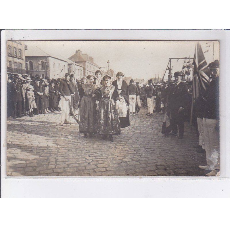 BOULOGNE-sur-MER: semaine du poisson 1923, bretonnes(?) - très bon état BOULOGNE-sur-MER: semaine du poisson 1923, bretonnes(?) - très bon état
