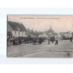 AINAY LE CHATEAU: Place de la Halle et Vue sur les anciens Fossés - état