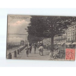 NANTES : La Fosse et le Quai Planté devant les pontons des Abeilles - état