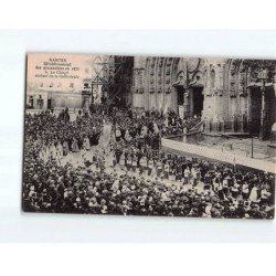 NANTES : Rétablissement des Processions en 1921, le Clergé sortant de la Cathédrale - très bon état