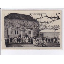 SAINT-JEAN-D'ARDIERES: école de filles - très bon état