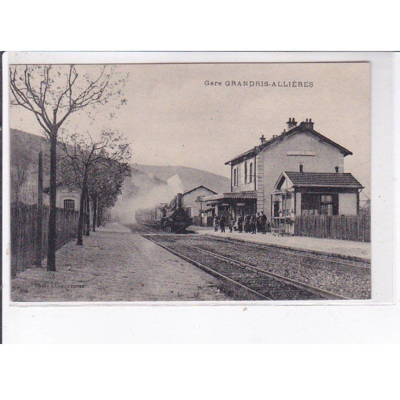 GRANDRIS-ALLIERES: la gare - très bon état