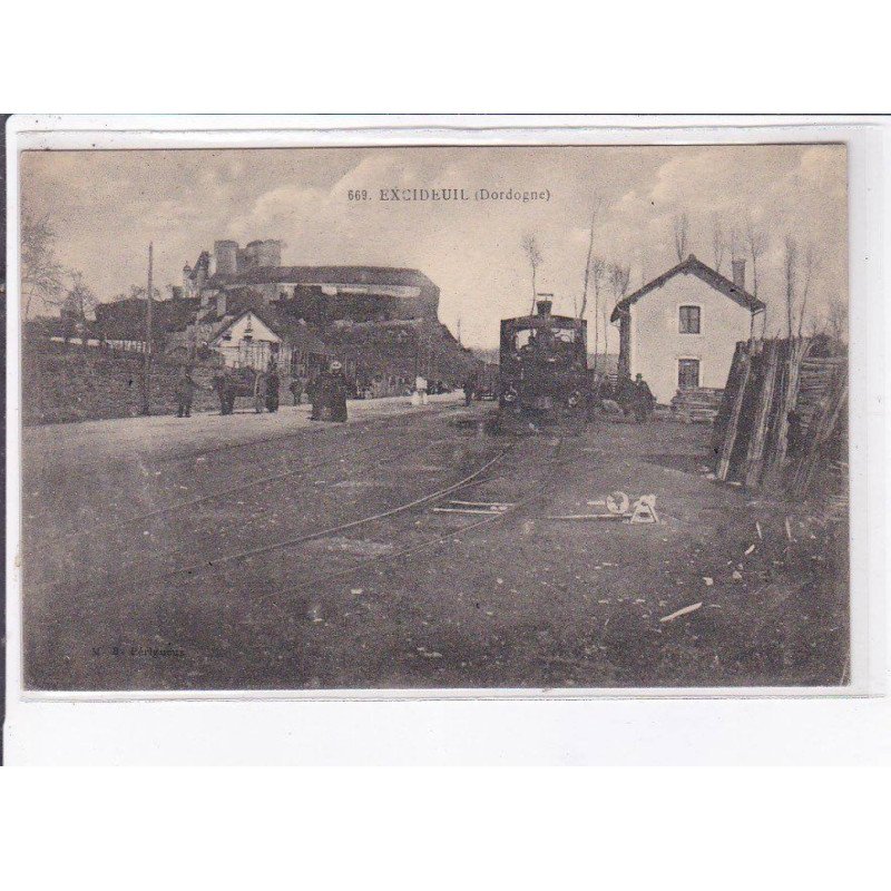 EXCIDEUIL: train en gare - très bon état