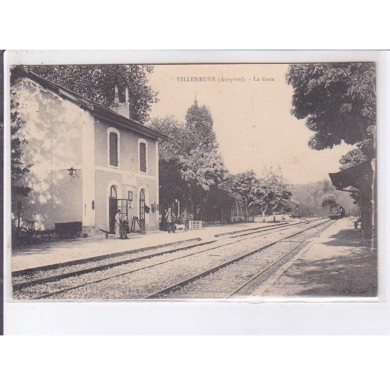 VILLENEUVE: la gare - très bon état