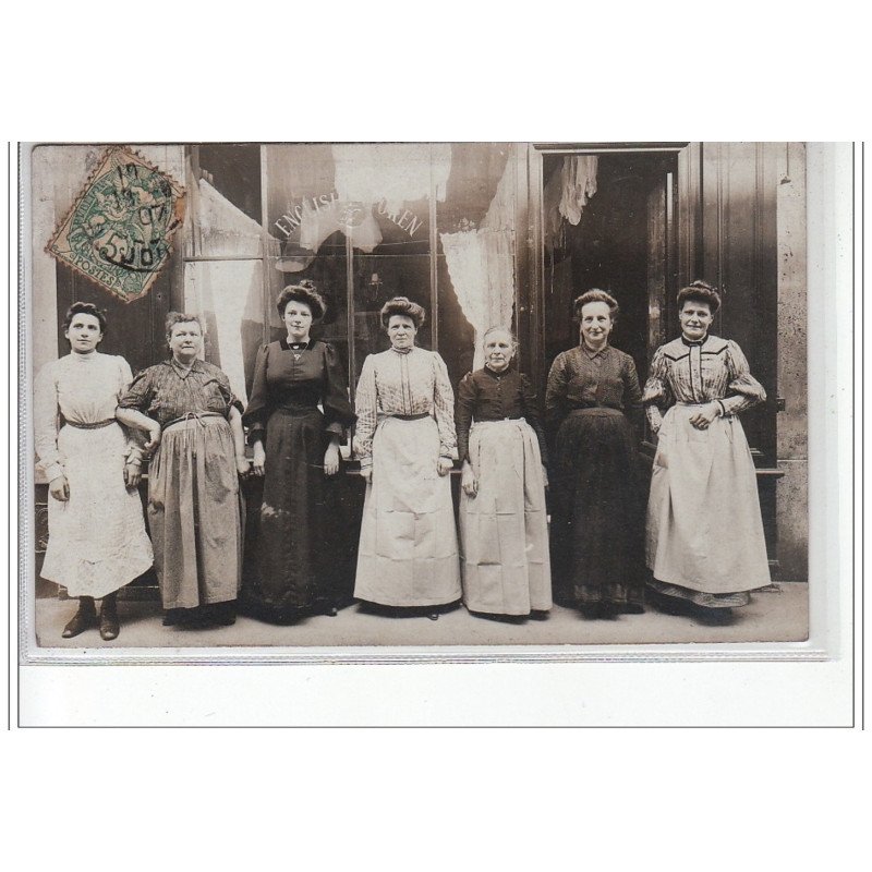 PARIS : carte photo d'une magasin (mode) - très bon état