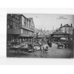 REIMS : La Place du Marché - très bon état