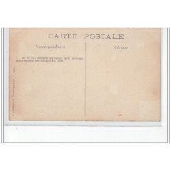 PARIS : carte photo d'une boucherie - très bon état