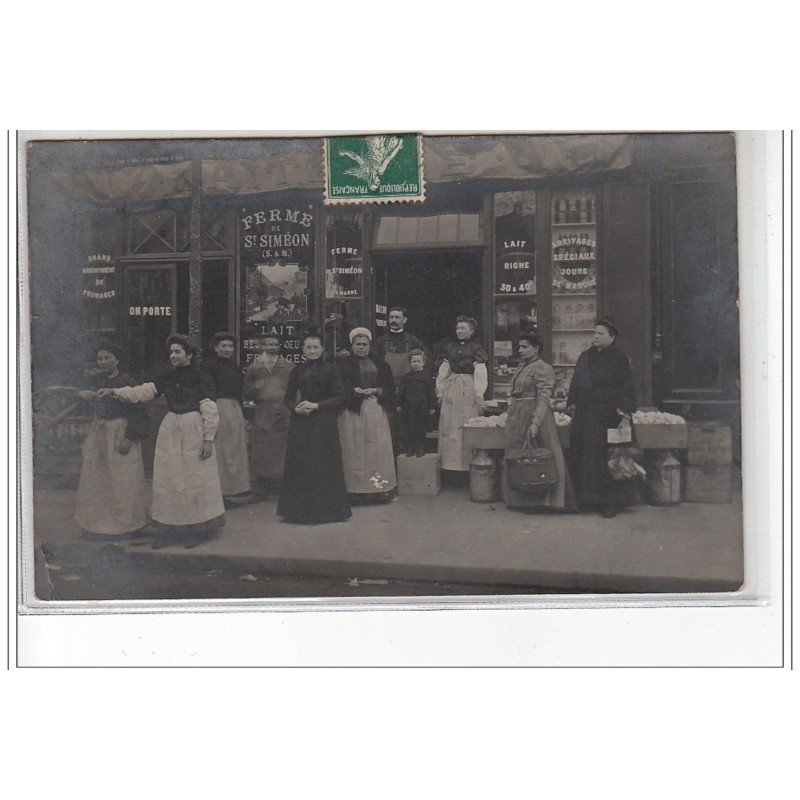 PARIS : carte photo d'une fromagerie (lait) - très bon état PARIS : carte photo d'une fromagerie (lait) - très bon état