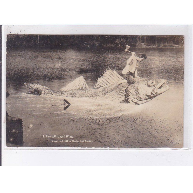 SURREALISME: photo montage, pêche, I finally got him - très bon état