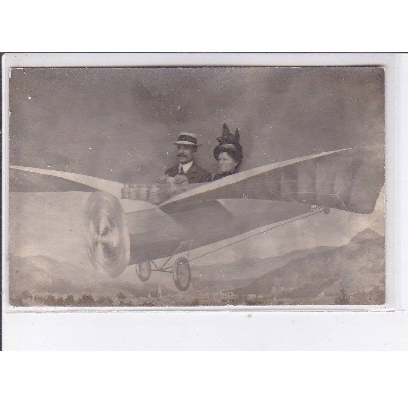SURREALISME: photo montage, aviation - très bon état