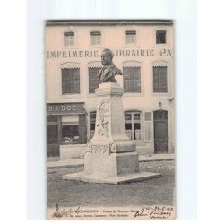 COMMERCY : Statue du Docteur Denis - état