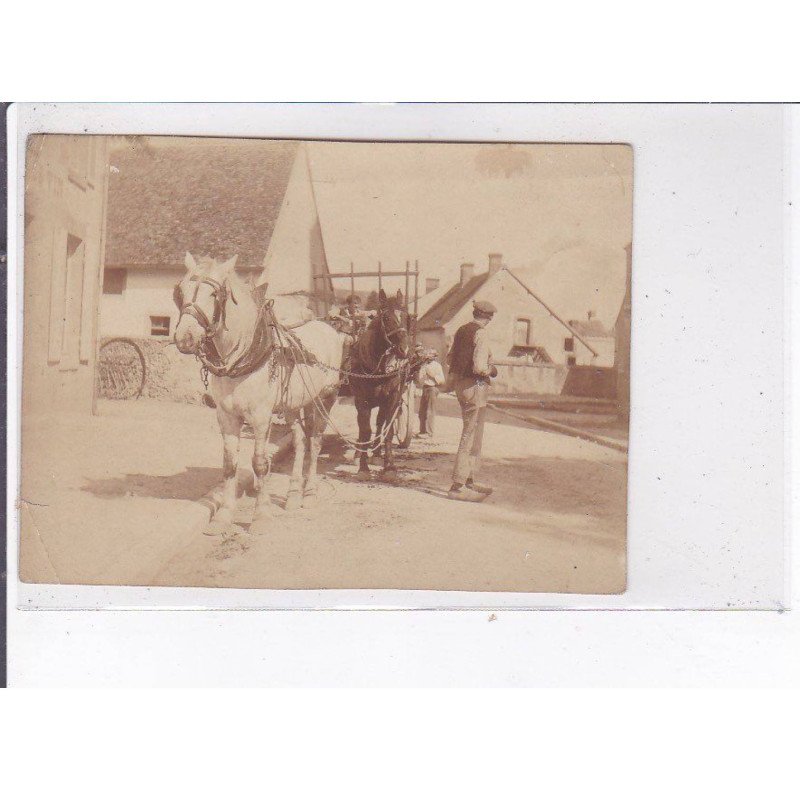 SAINT-PRIVE: attelage - état