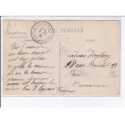 LA CHAPELLE HULIN: place principale, maréchal ferrant - très bon état