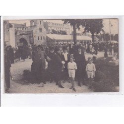 CERNAY-les-REIMS: scène de village, personnages, place - état