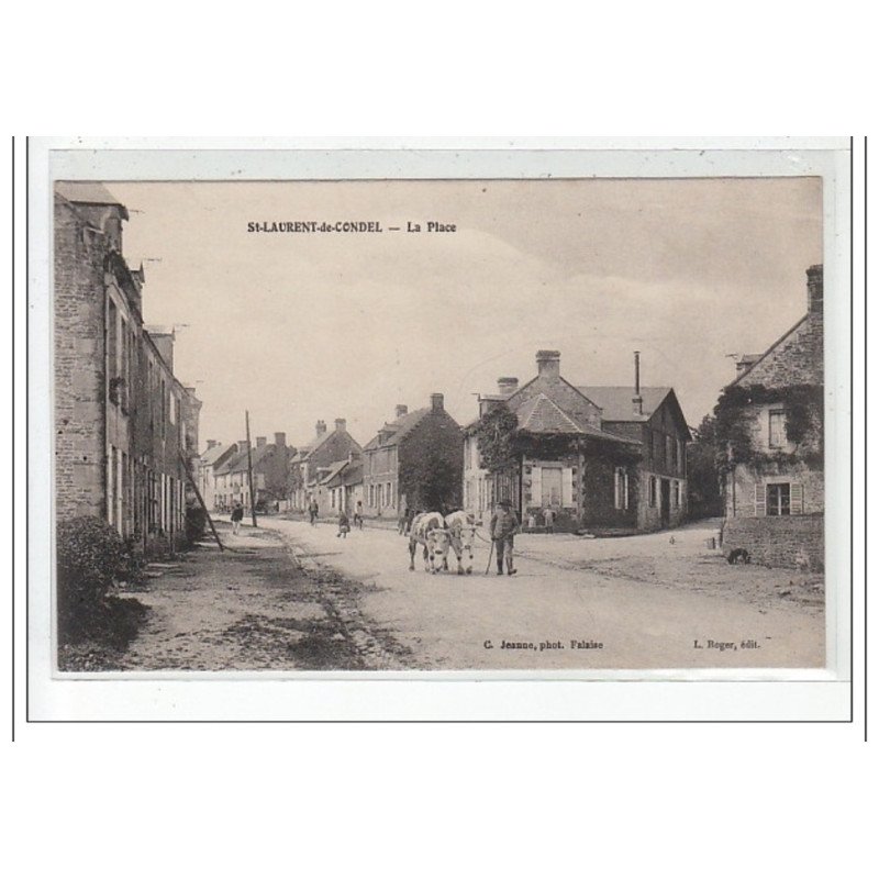 SAINT LAURENT DE CONDEL - La Place - très bon état