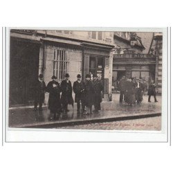 DIJON - Les Inventaires de l'Eglise 3 Février 1906 - M. Barabant, Maire de Dijon et les Journalistes - très bon ét