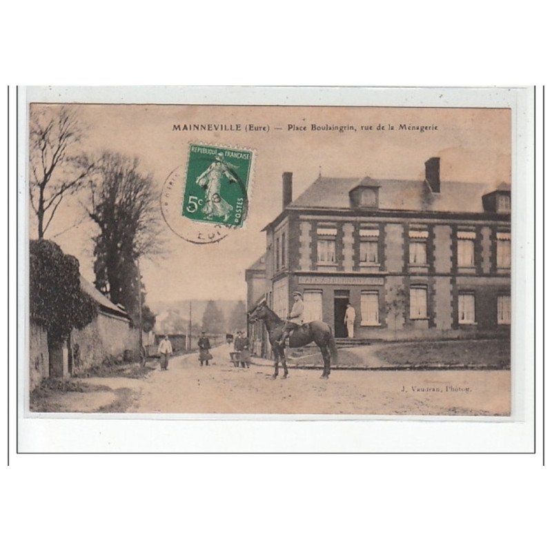 MAINNEVILLE - Place Boulaingrin, rue de la Ménagerie - très bon état