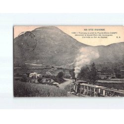 Tramway au pied du Puy de Dôme, dénommé le Grand-père des Auvergnats, l'arrivé au col de Ceyssat - très bon état
