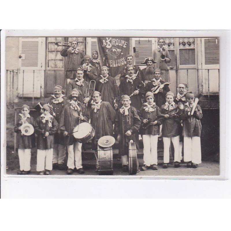 LIGUEUIL: fanfare la biroune - très bon état