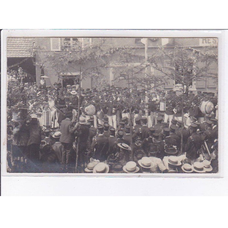 MITTELWIHR: fête - très bon état