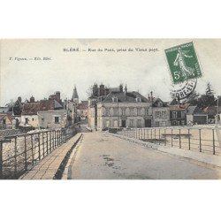 BLERE - Rue du Pont, prise du Vieux Pont - trés bon état