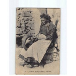 TIGNES : Costumes de Dentellière - état