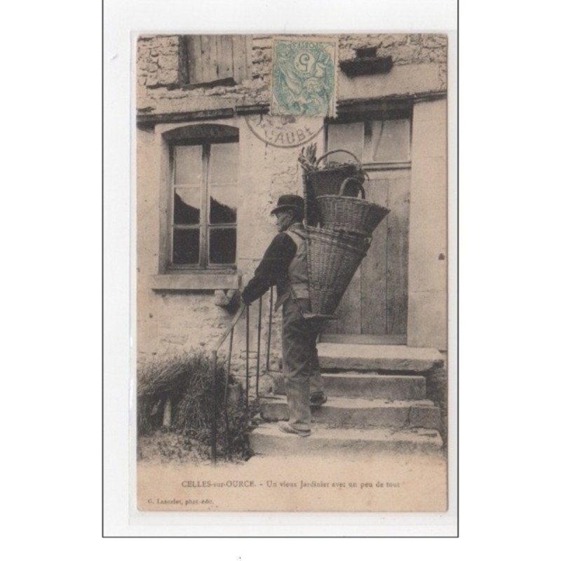 CELLES SUR OURCE : un vieux jardinier - très bon état