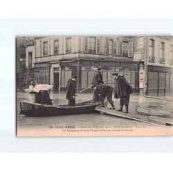 PARIS : Inondations 1910, Les religieuses de Saint-Vincent de Paul en tournée de Charité - très bon état