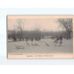 PARIS : Aux Tuileries, Bateaux à Louer - très bon état