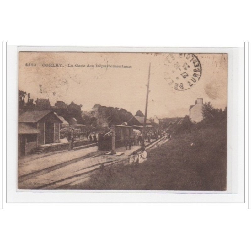 CORLAY : la gare des départementaux - très bon état