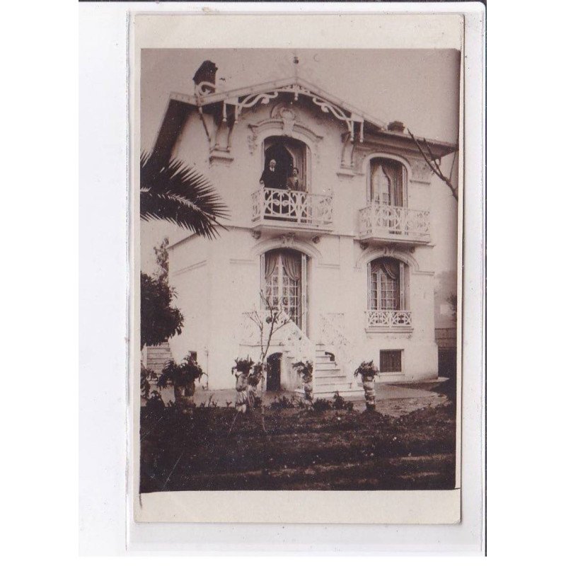 FRANCE: carte photo à localiser, villa art nouveau, guimard(?) - très bon état