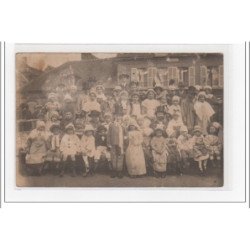BREZOLLES : carte photo d'une fête - bon état (léger pli)