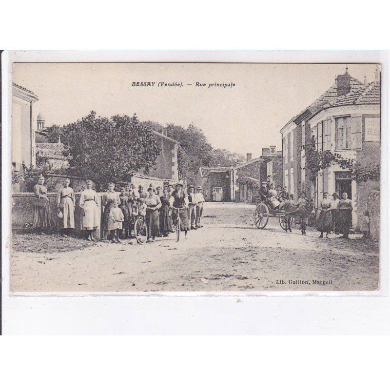 BESSAY: rue principale - très bon état BESSAY: rue principale - très bon état